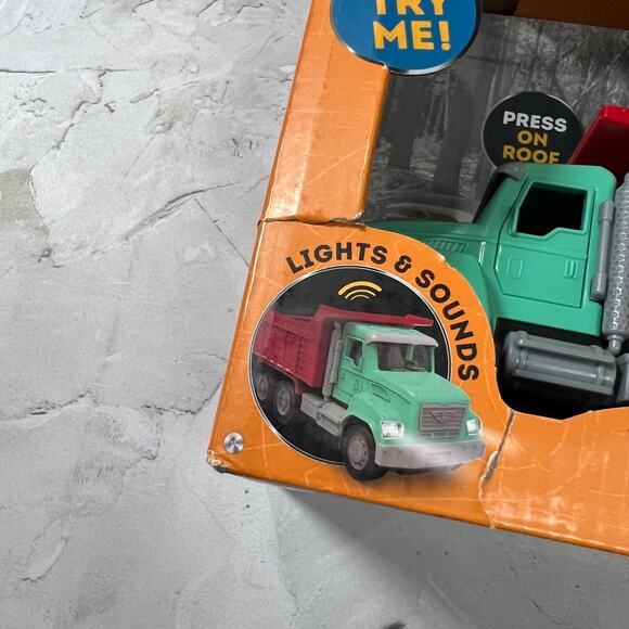DRIVEN by BATTAT Remote Control Dump Truck Toy Lights Sounds Soft Wheels NEW - Picture 4 of 9
